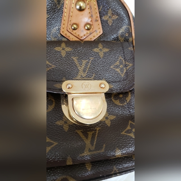 Louis Vuitton Manhattan Pm bag - Picture 12 of 15